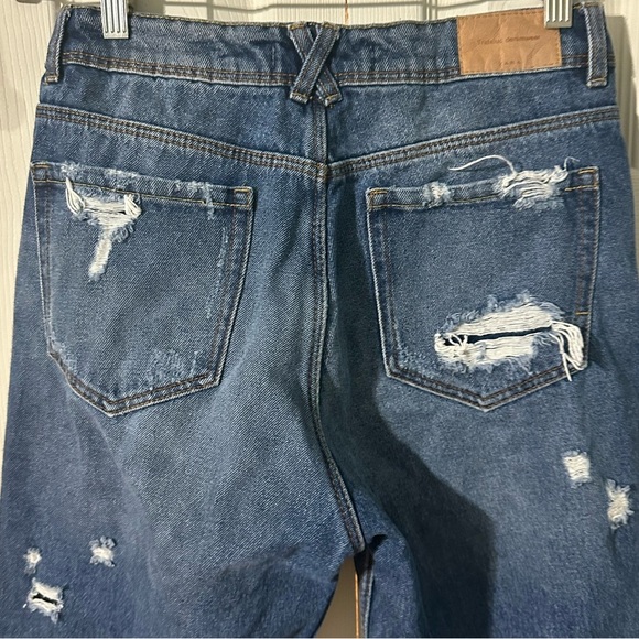 Zara ripped raw hem straight leg jeans 6 - Picture 4 of 7